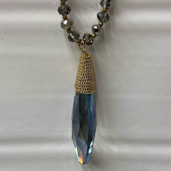 Fashion Necklace - Picture 1 of 3